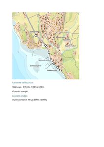 Kart over området Bekkestranda som viser plassering av trafikkulykker (markert med hvite sirkler) og topografi.