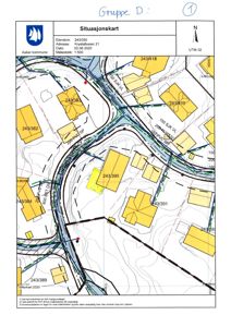 Situasjonskart som viser eiendomsnummer, adresse, nabolag og topografi.