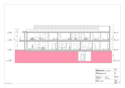 Snittegning av huset som viser romfordeling, høyder og konstruksjon.