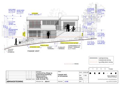 Snittegning (fasade vest) som viser bygningens tverrsnitt, høyder, terrengforhold og nivåer.