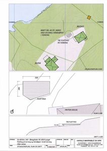 Bildet viser en situasjonsplan (1:500) og et snitt (1:100) for en tomt med tre plattinger i bratt terreng. Det er inkludert topografiske linjer, høydemål, og tekst som beskriver terrengforhold og sikring.