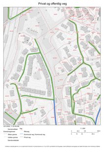 Situasjonsplan som viser eiendomsgrenser, vegnett (privat og offentlig veg), og bygningsplasseringer i et område.