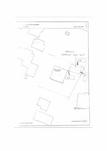 Situasjonsplan som viser plassering av en ny garasje (6x8 m) i forhold til eksisterende bygninger og eiendomsgrenser.