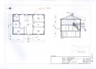 Bildet viser en tegning med etasjeplan (venstre) og snittegning (høyre) for en enebolig.