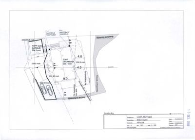 Situasjonsplan som viser tomtens grenser, høydemål (moh), plassering av garasje og grunnmur, samt opplysninger om naboeiendom og tillatelse til å fjerne terreng.