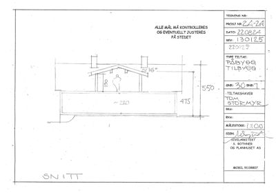 Snittegning som viser tverrsnittet av en tilbyggkonstruksjon med mål og vinkler.