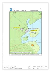 Situasjonsplan som viser eksisterende og planlagt bebyggelse på tomt, med topografi, vann og koordinater.
