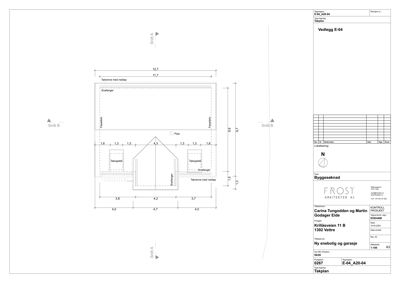 Takplan med oppgitt mål for takoverflater, takrenner, takovner og takkryss.