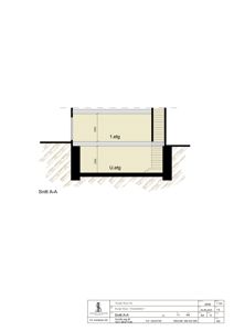 Snittegning (Snitt A-A) som viser bygningens tverrsnitt med 1. etasje og underetasje (U.etg), inkludert høyder og konstruksjoner.